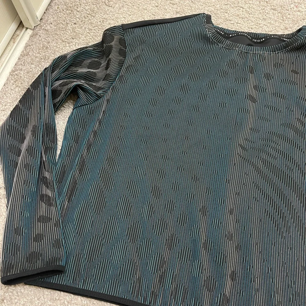 Nike excellent preowned